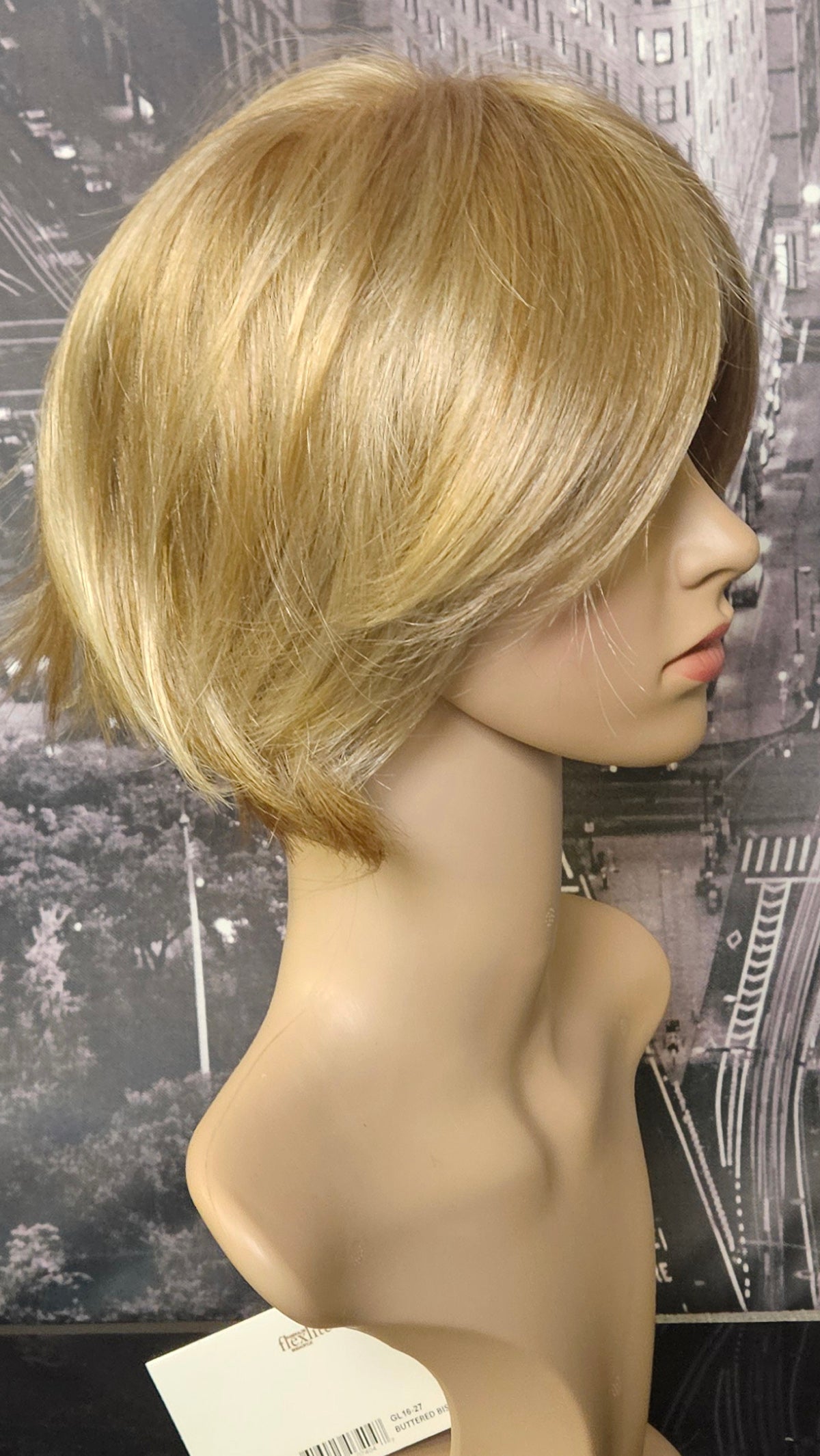 AFFAIR BUTTERED BLONDE