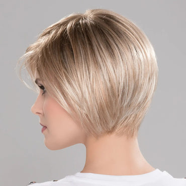 Amy Deluxe | Hair Power