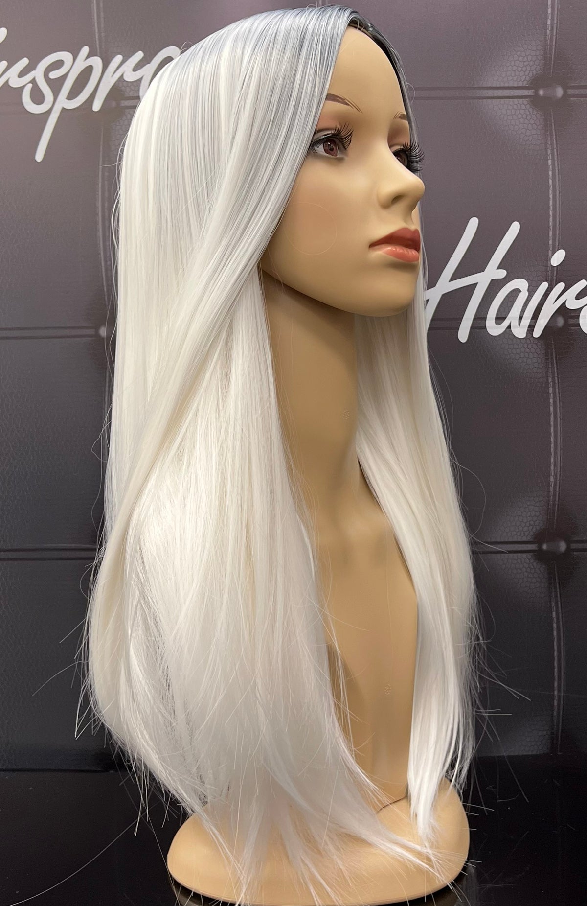 LONG STRAIGHT WHITE D005-1B