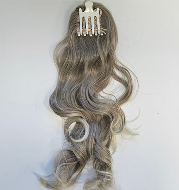 21T LIGHT ASH BLONDE Vogue Clip-on Ponytails