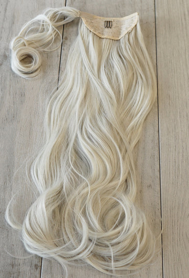 Colour 90 Grande Wavy Ponytail 28inch