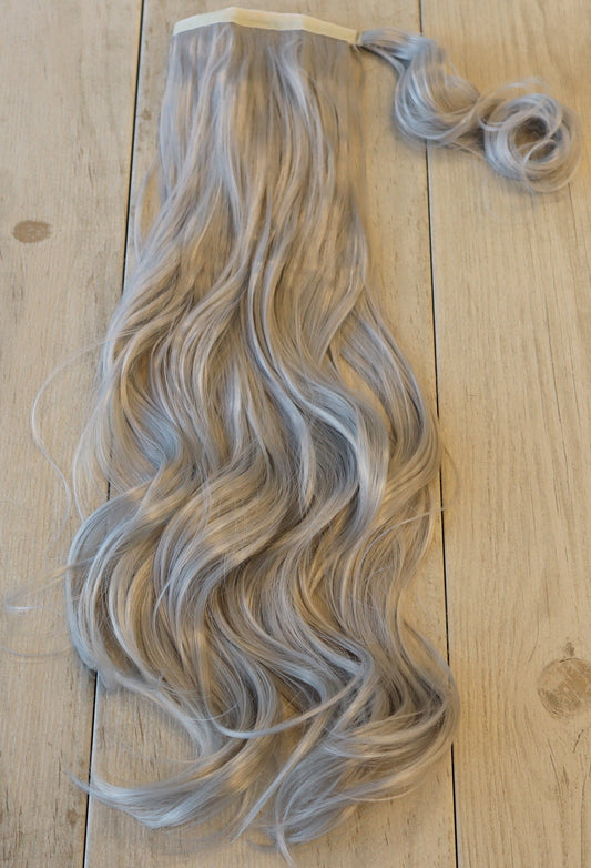 Silver Ice Grande Wavy Ponytail 28inch