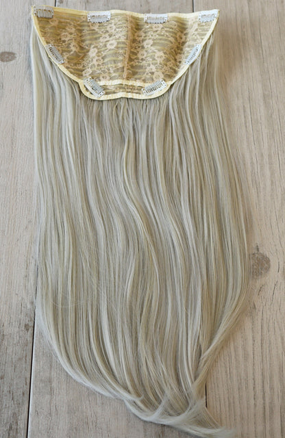 Light Ash Blonde - Bardo Long Layered Clip-in Extensions