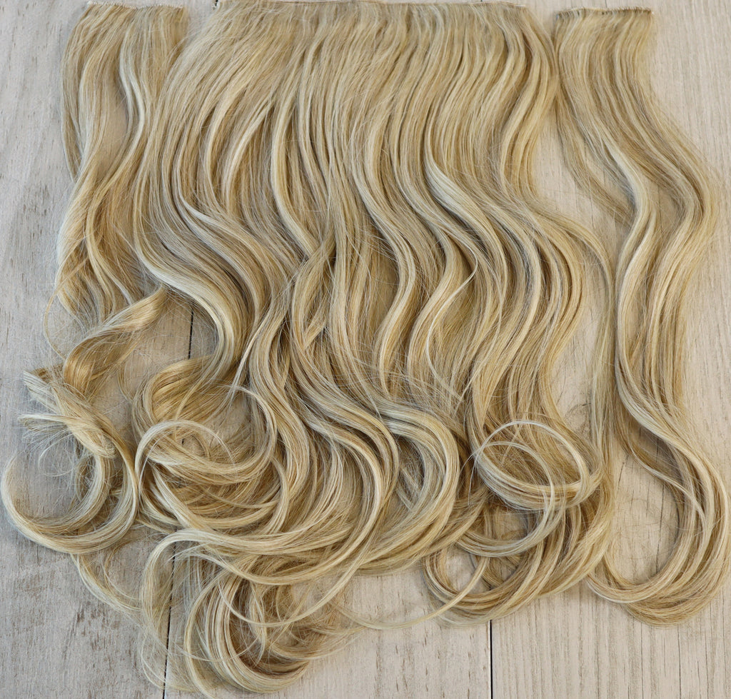 Light Gold Blonde Kate 3 Piece Wavy Clip-in 22inch
