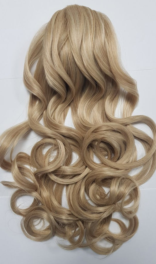 Light Gold Blonde Vogue Clip-on Ponytails