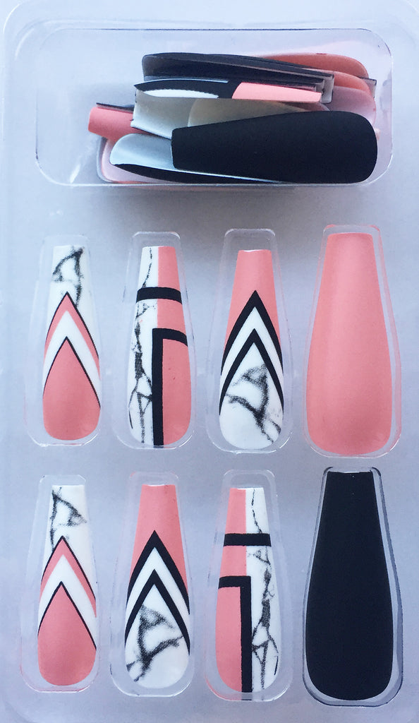 24 Deluxe Nail Tips - HS-11