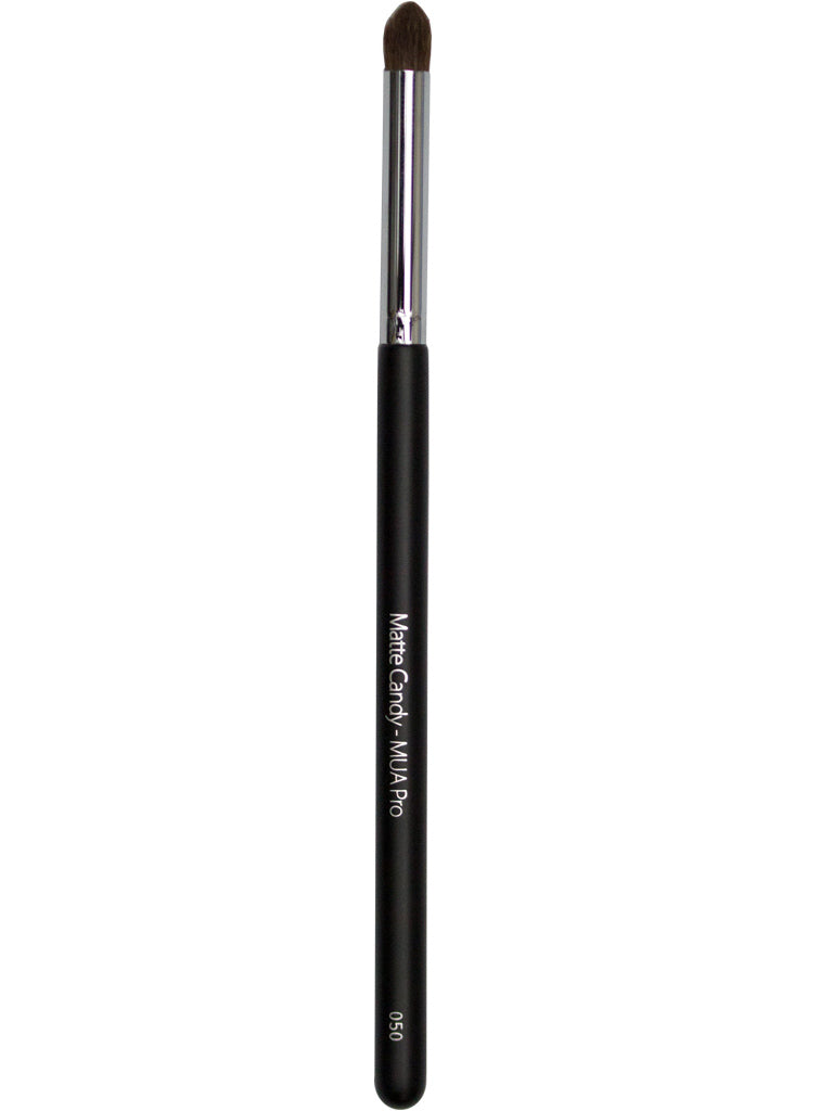 Precision Blending Brush 050 - MUA Professional